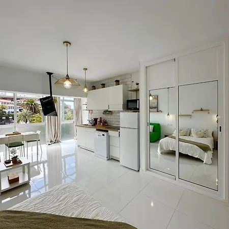 Paradise Studio Belair Wifi, Piscina, Parking Apartment *